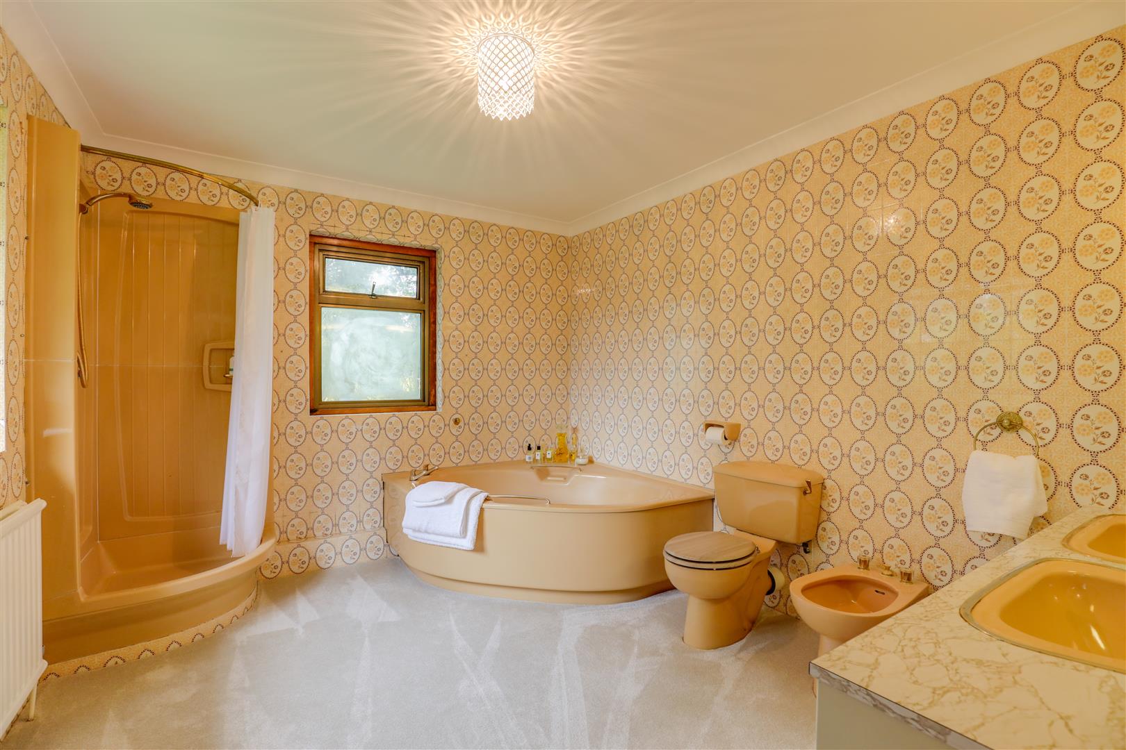 Hillandale, Pen-Y-Turnpike Road, Dinas Powys, Vale of Glamorgan, CF64 4HG